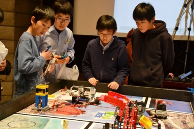 FLL(ファーストレゴリーグ)東日本第2ブロック大会報告 濃密な経験をしたロボットコンテストの一日 ロボット FLL ブロックとロボットで学ぶ科学教室 トゥルース・アカデミー飯田橋校 FLL(ファーストレゴリーグ)東日本第2ブロック大会報告 濃密な経験をしたロボットコンテストの一日 ロボット FLL ブロックとロボットで学ぶ科学教室 トゥルース・アカデミー飯田橋校